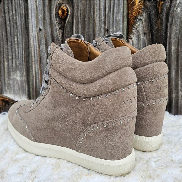 Rhinestone Sneaker Hidden Wedge Via Spiga Samaire Size 10 Taupe Suede Leather - Picture 4 of 13